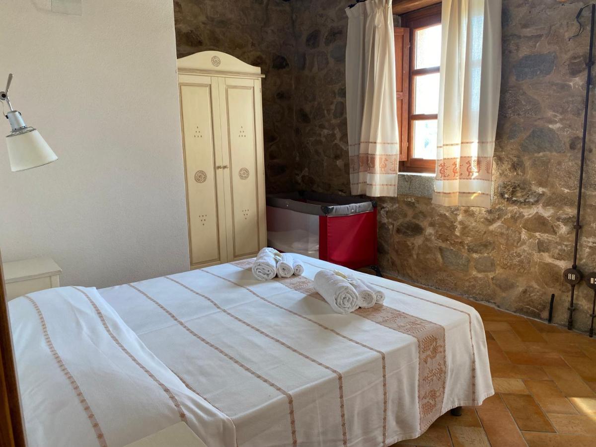 Bed And Bike Antico Mulino Hotel Aglientu Bagian luar foto