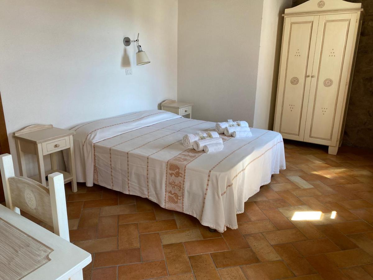Bed And Bike Antico Mulino Hotel Aglientu Bagian luar foto