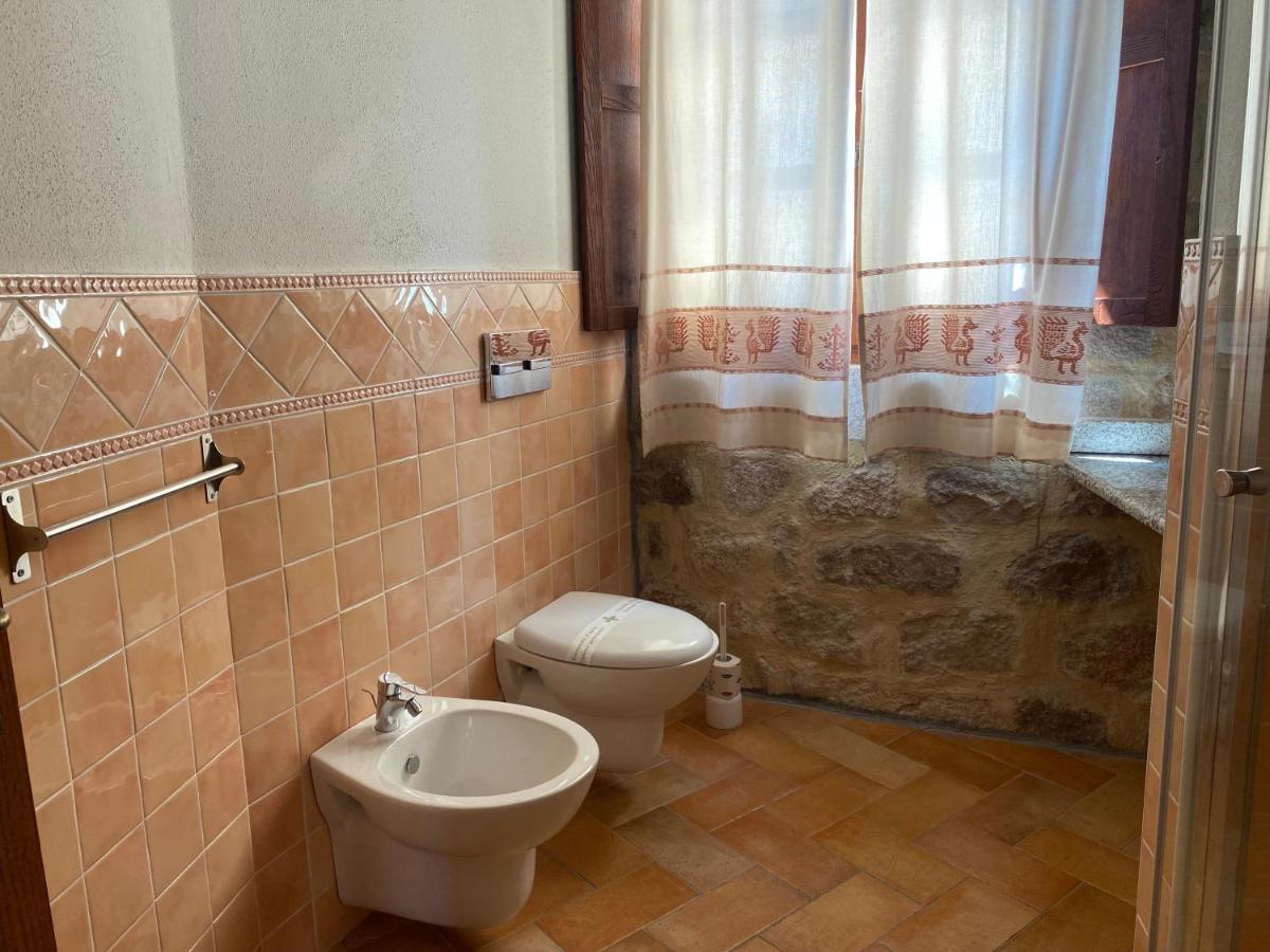 Bed And Bike Antico Mulino Hotel Aglientu Bagian luar foto