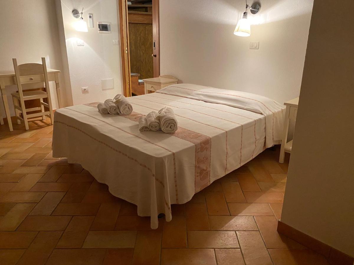 Bed And Bike Antico Mulino Hotel Aglientu Bagian luar foto
